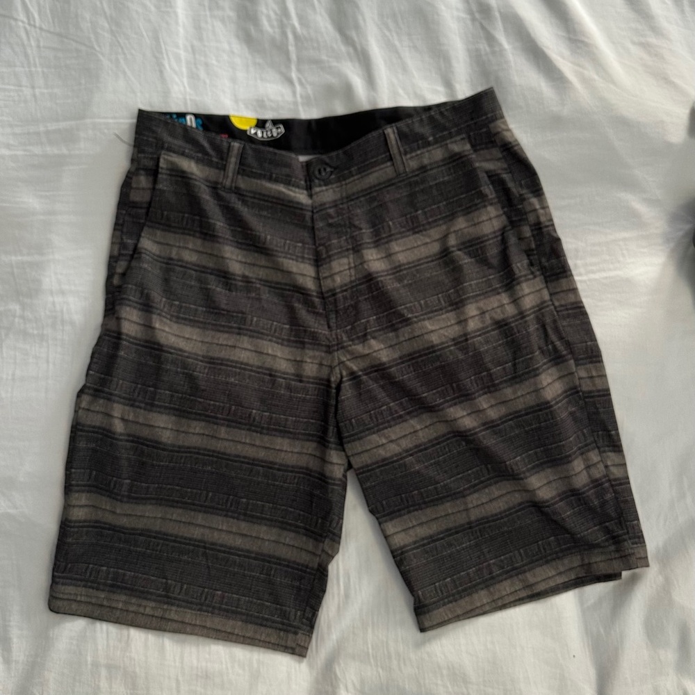 VOLCOM Men’s Quick Dry Flat Front Shorts / Swim  EUC POCKETS “34”